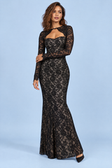 Abito lungo nero in pizzo con scollo a cuore