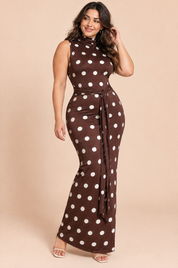 Robe longue marron à pois avec lien à nouer | Porté sur une autre silhouette | Lounelle Paris