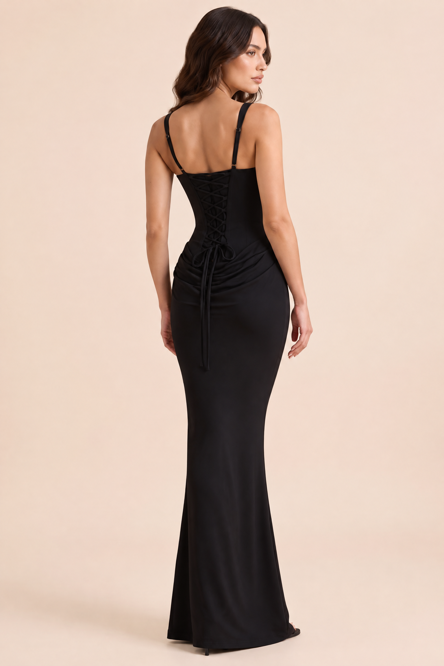 Robe longue noire froncée à encolure carrée | Vue de dos | Lounelle Paris