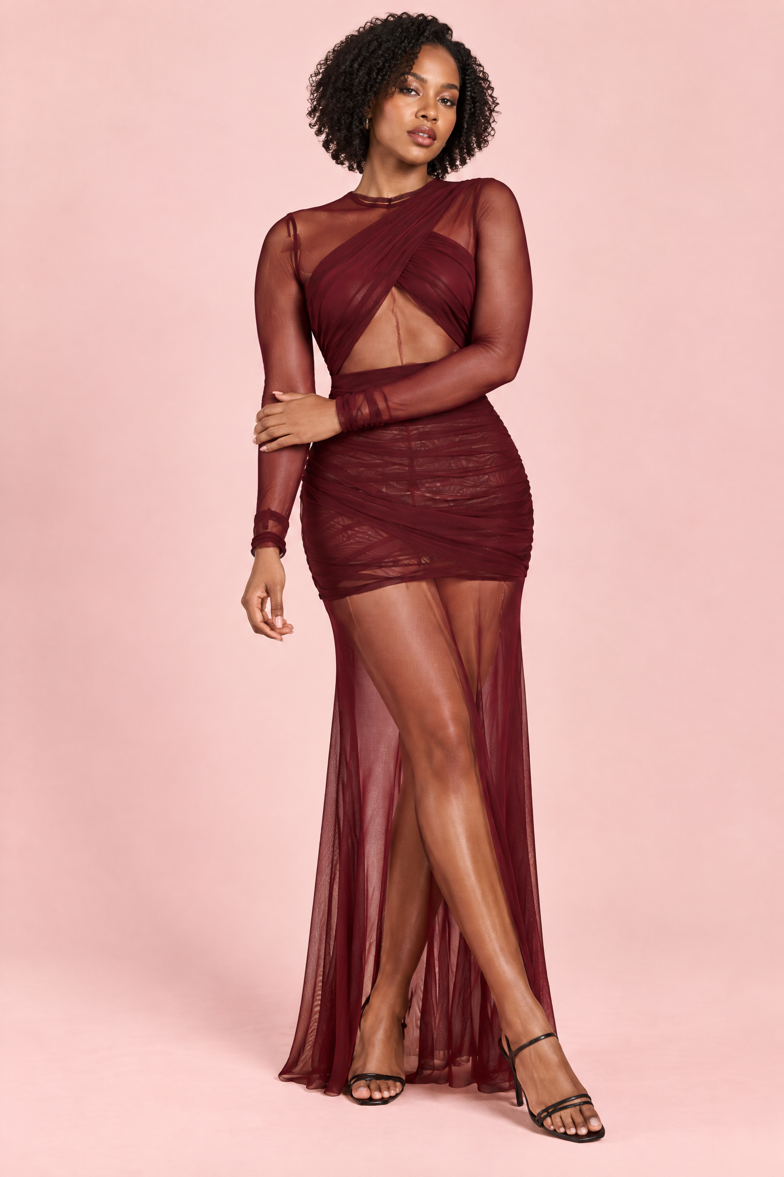 Robe longue moulante bordeaux à fronces | Porté sur une autre silhouette | Lounelle Paris