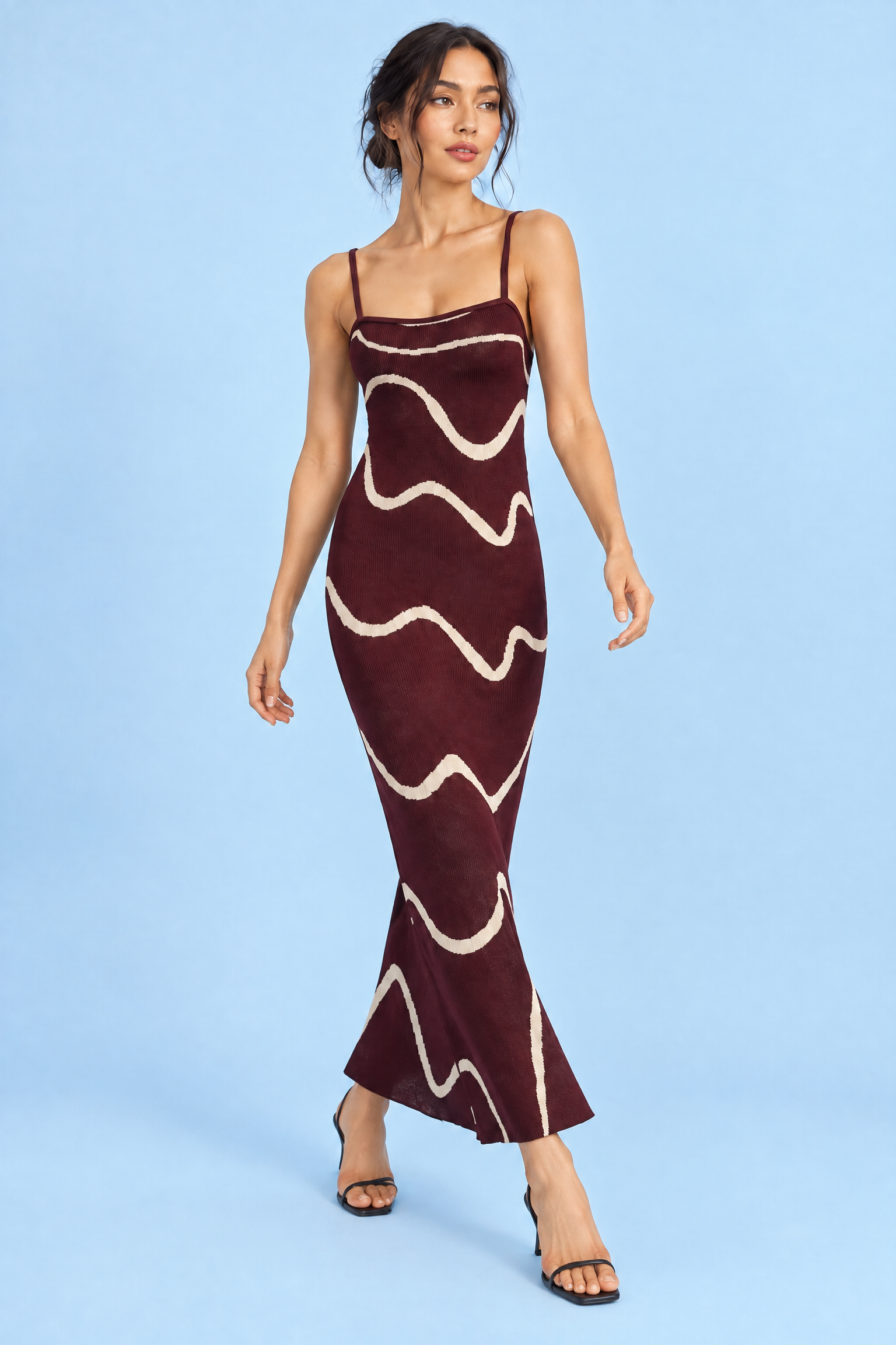 Robe longue rayée dos nu bordeaux | Vue en mouvement | Lounelle Paris