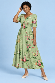 Robe longue verte à col V | Porté sur une autre silhouette | Lounelle Paris