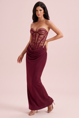 Abito maxi bordeaux senza spalline con corsetto