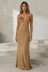 Robe longue beige à pois