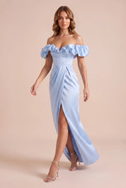 Robe longue bleue fendue épaules dénudées | Vue en mouvement | Lounelle Paris