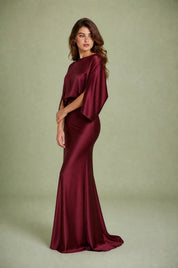 Robe longue satinée encolure bateau | Vue de profil | Lounelle Paris