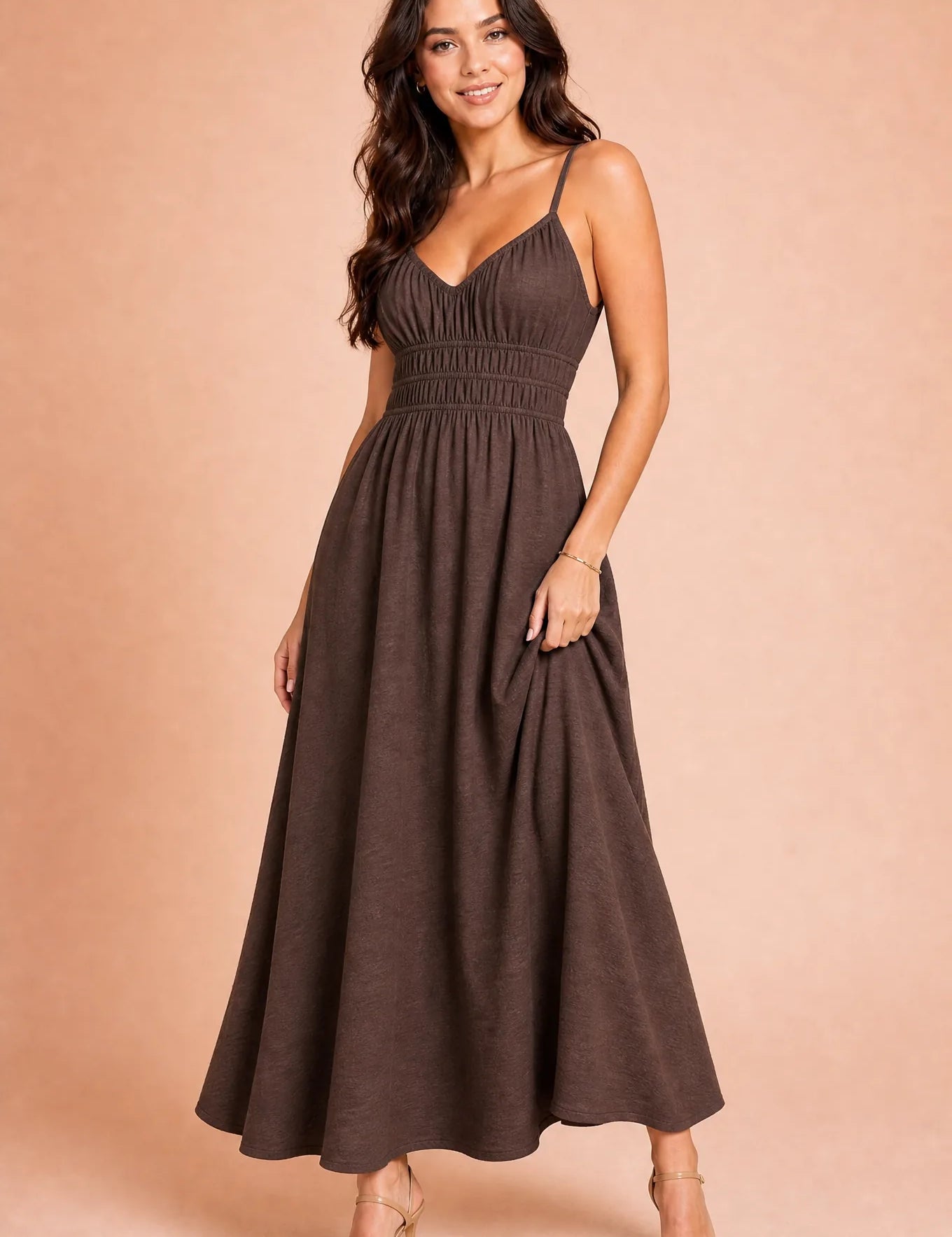 Robe longue smockée dos nu | Variante Marron | Lounelle Paris