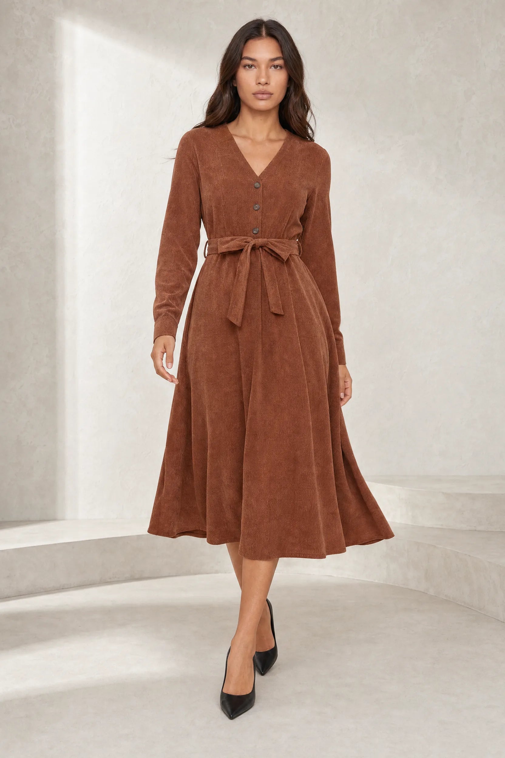 Robe marron col V velours côtelé | Lounelle Paris