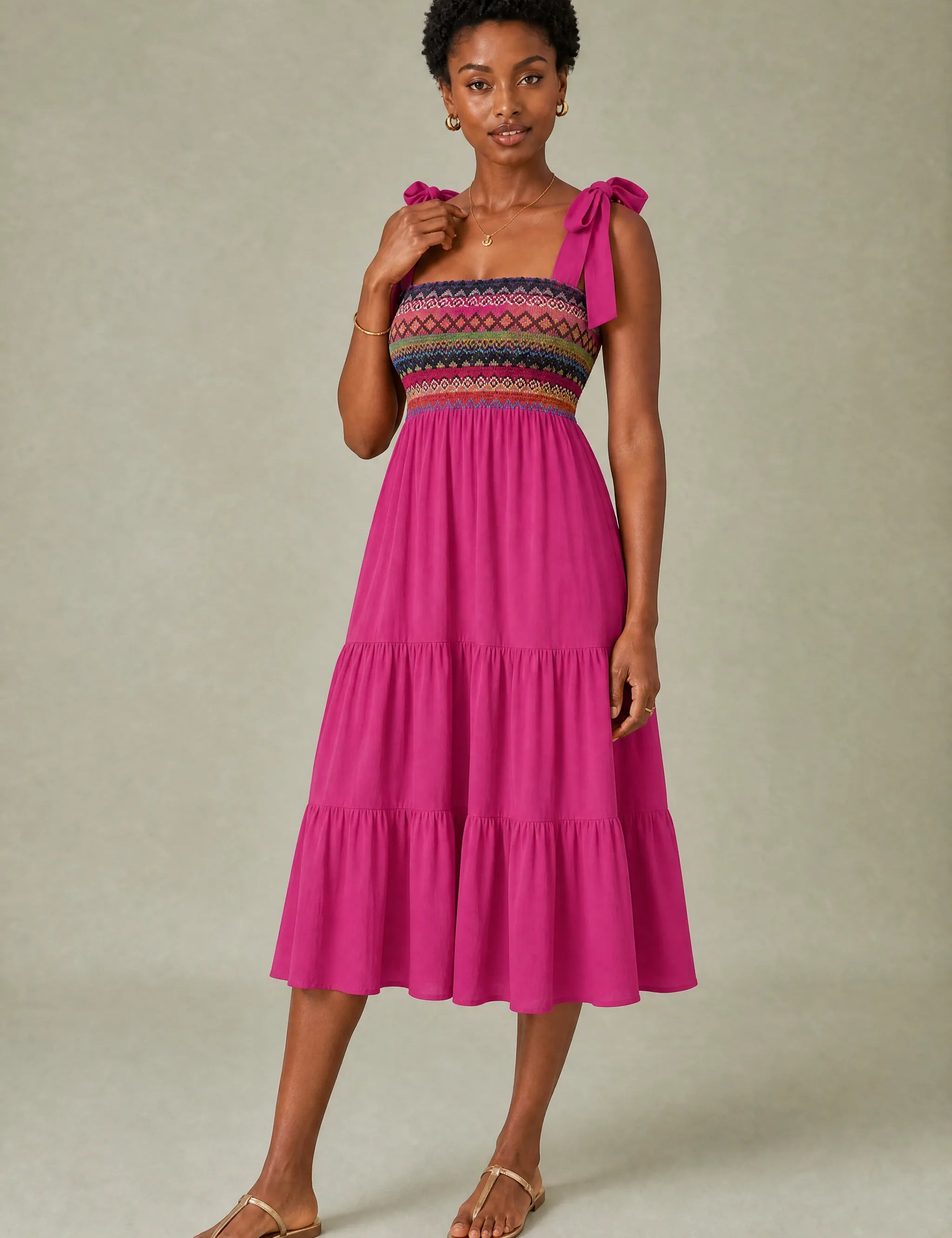Robe midi à bretelles smockée | Variante Rose | Lounelle Paris