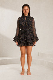 Robe noire imprimée à volants | Lounelle Paris
