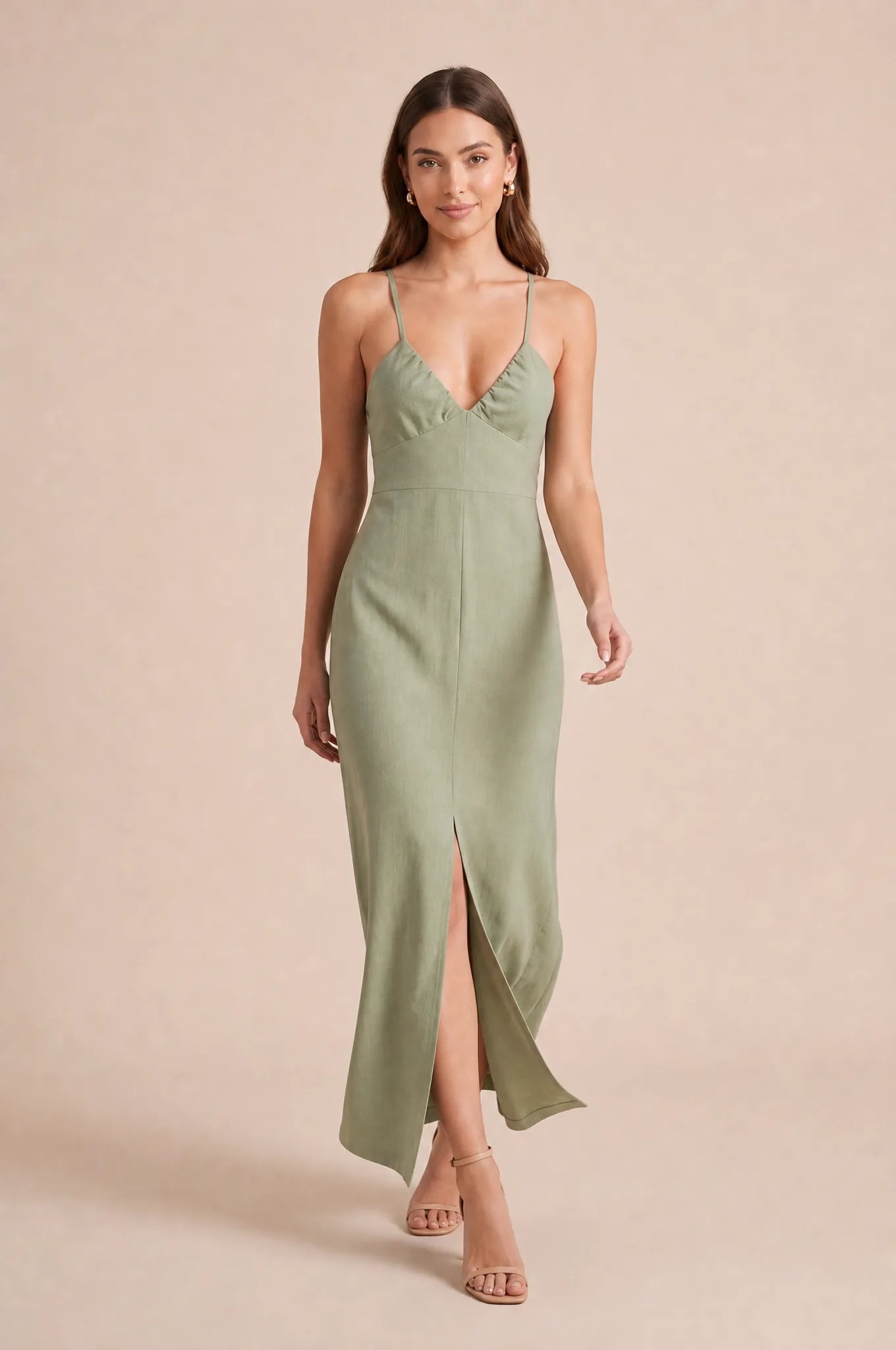 Robe verte longue dos nu | Vue en mouvement | Lounelle Paris