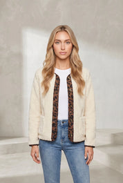 Veste beige sherpa à bordures léopard | Lounelle Paris