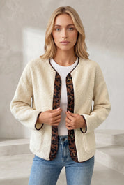 Veste beige sherpa à bordures léopard | Lounelle Paris