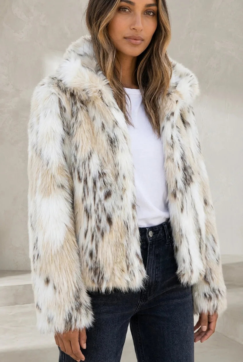 Veste fausse fourrure écru mouchetée | Lounelle Paris
